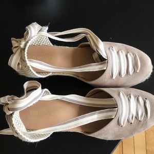 New Wedge Suede Closed Toe